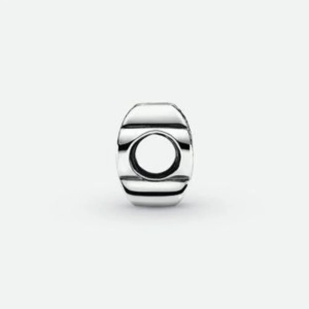 Pandora Sparkling Paw Print Charm - Picture 2 of 6